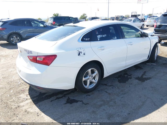 1G1ZC5ST0HF237530 Chevrolet Malibu 1fl