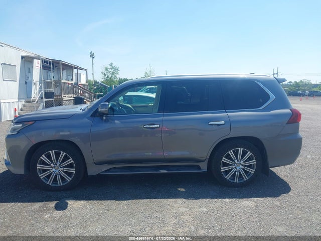 Продаж на аукціоні авто 2017 Lexus Lx 570, vin: JTJHY7AX4H4226494, номер лоту: 45681674