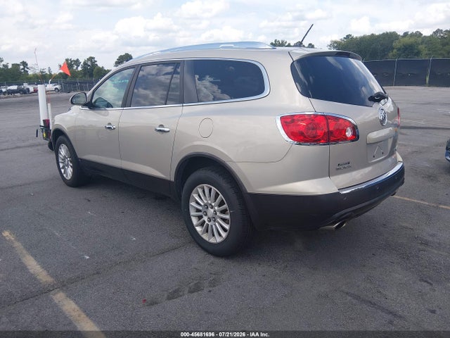 45681696 :رقم المزاد ، 5GALRBED3AJ215993 vin ، 2010 Buick Enclave 1xl مزاد بيع