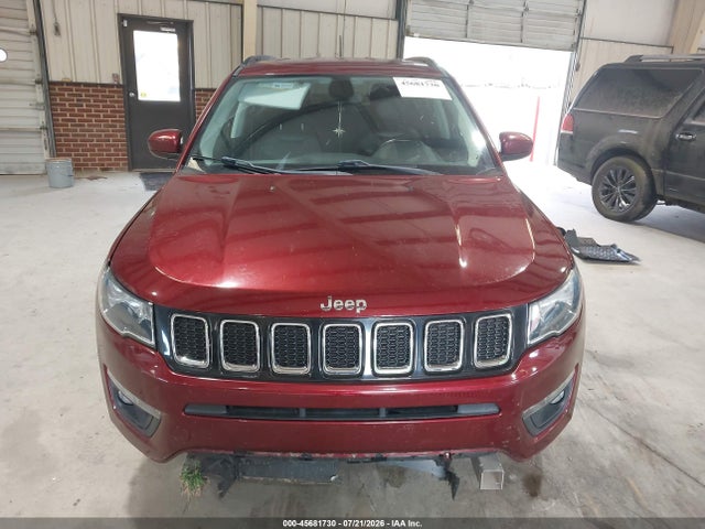 45681730 :رقم المزاد ، 3C4NJCBB7LT257571 vin ، 2020 Jeep Compass Latitude Fwd مزاد بيع