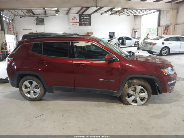 45681730 :رقم المزاد ، 3C4NJCBB7LT257571 vin ، 2020 Jeep Compass Latitude Fwd مزاد بيع