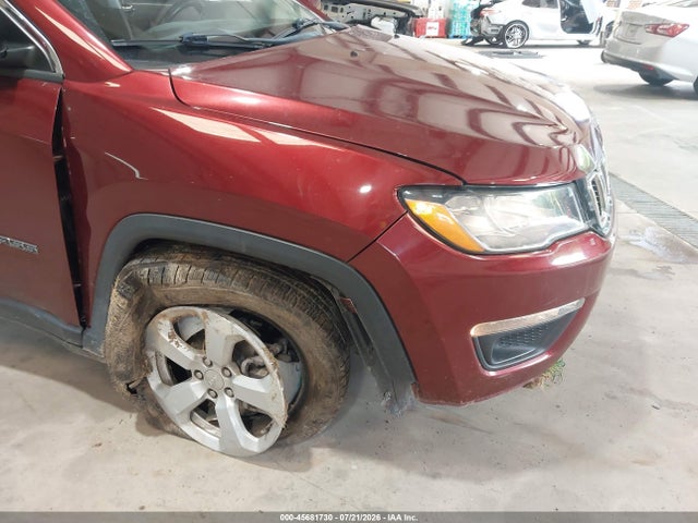 45681730 :رقم المزاد ، 3C4NJCBB7LT257571 vin ، 2020 Jeep Compass Latitude Fwd مزاد بيع