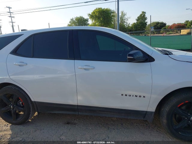 Chevrolet EQUINOX LT 2019 2GNAXLEX4K6190393 Image 14