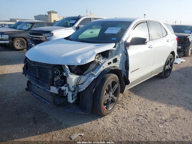 Chevrolet EQUINOX LT 2019 2GNAXLEX4K6190393 Image 2