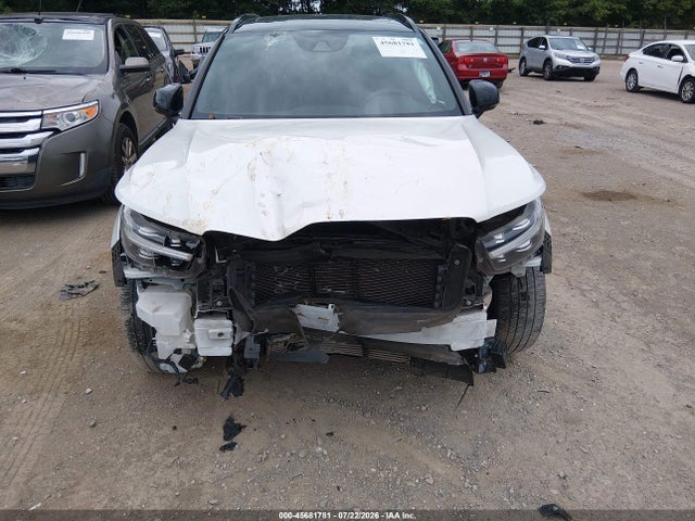 2021 Volvo Xc40 T5 R-design მანქანა იყიდება აუქციონზე, vin: YV4162UM3M2467447, აუქციონის ნომერი: 45681781