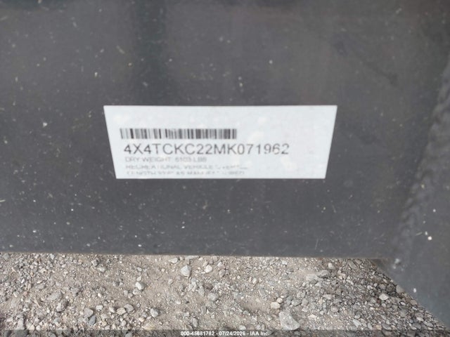 45681782 :رقم المزاد ، 4X4TCKC22MK071962 vin ، 2021 Forest River Cherokee Grey Wolf M-27dbhc مزاد بيع