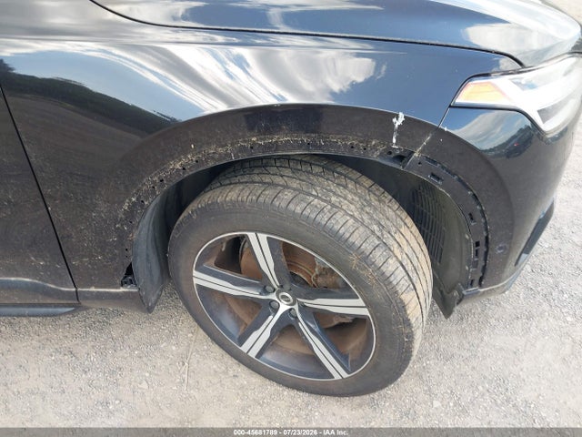 45681789 :رقم المزاد ، YV4A22PM1H1134070 vin ، 2017 Volvo Xc90 T6 R-design مزاد بيع