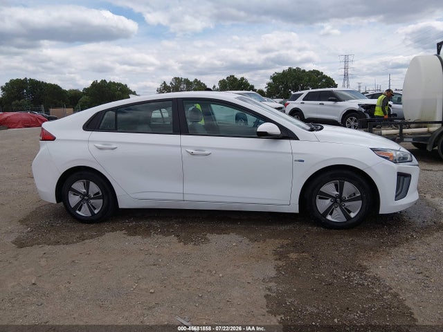 2020 Hyundai Ioniq Hybrid Blue მანქანა იყიდება აუქციონზე, vin: KMHC65LC3LU227917, აუქციონის ნომერი: 45681858
