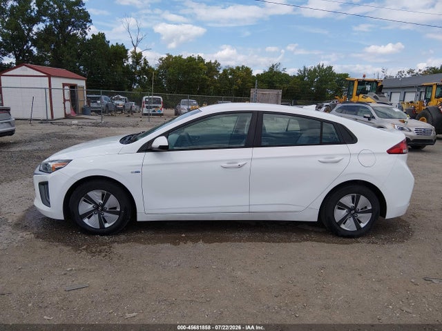 2020 Hyundai Ioniq Hybrid Blue მანქანა იყიდება აუქციონზე, vin: KMHC65LC3LU227917, აუქციონის ნომერი: 45681858