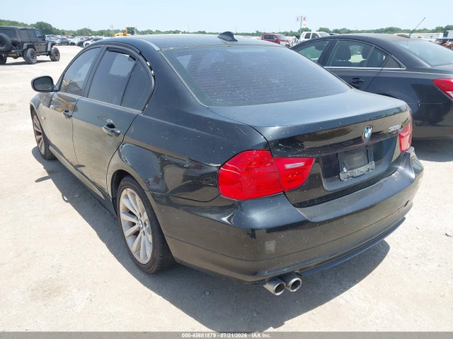Продажа на аукционе авто 2011 Bmw 328i, vin: WBAPH7C50BE850303, номер лота: 45681879