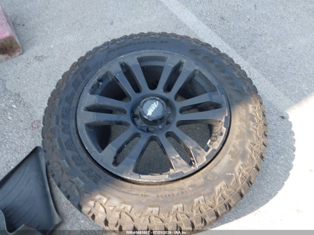 2015 Ram 1500 Express მანქანა იყიდება აუქციონზე, vin: 1C6RR7FT7FS617679, აუქციონის ნომერი: 45681887