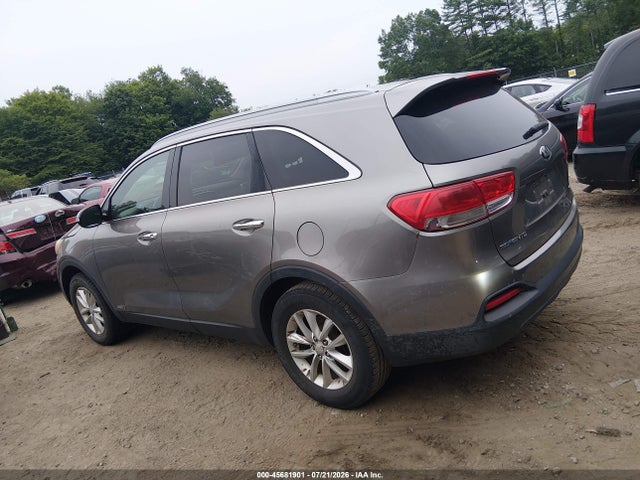 45681901 :رقم المزاد ، 5XYPGDA32GG136760 vin ، 2016 Kia Sorento 2.4l Lx مزاد بيع