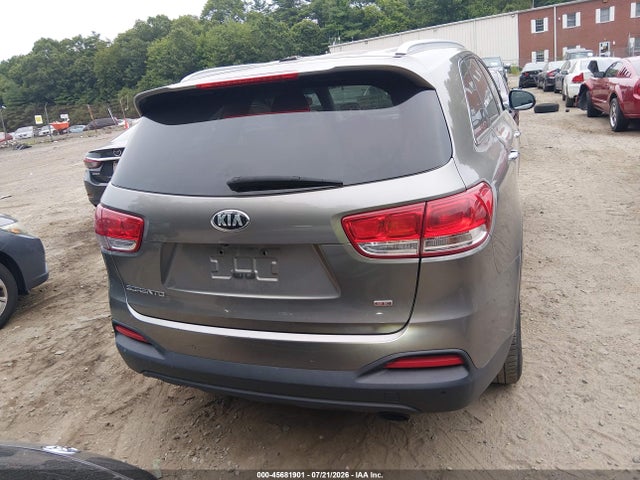 45681901 :رقم المزاد ، 5XYPGDA32GG136760 vin ، 2016 Kia Sorento 2.4l Lx مزاد بيع