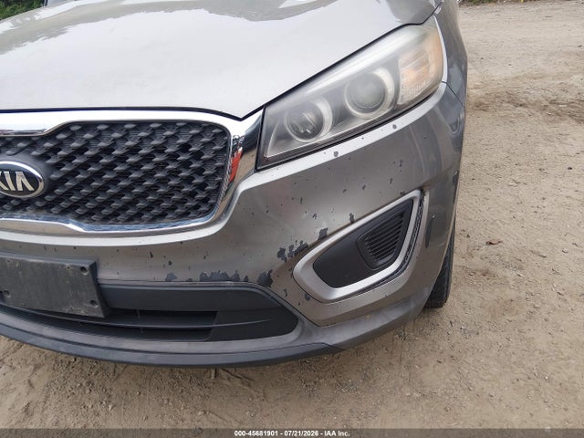 45681901 :رقم المزاد ، 5XYPGDA32GG136760 vin ، 2016 Kia Sorento 2.4l Lx مزاد بيع