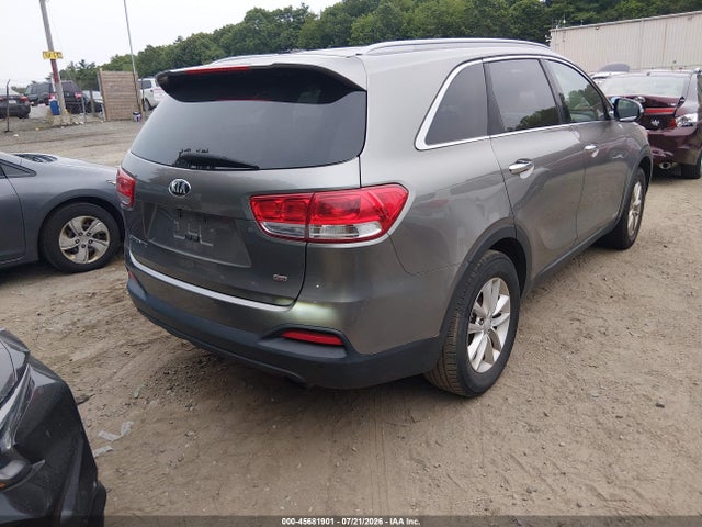 45681901 :رقم المزاد ، 5XYPGDA32GG136760 vin ، 2016 Kia Sorento 2.4l Lx مزاد بيع