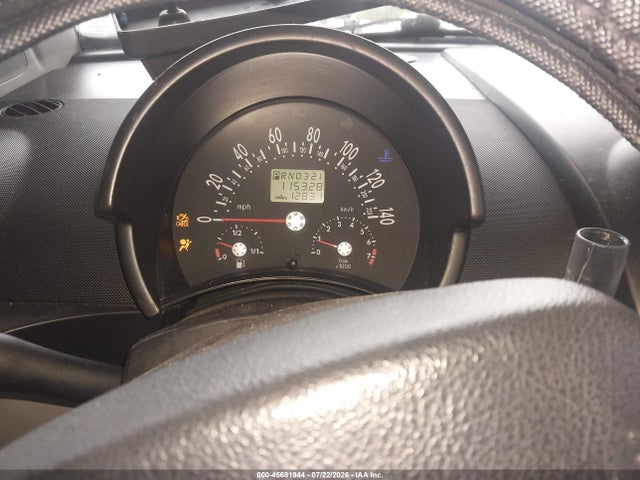 Продажа на аукционе авто 2000 Volkswagen New Beetle Gls, vin: 3VWCA21C8YM453321, номер лота: 45681944