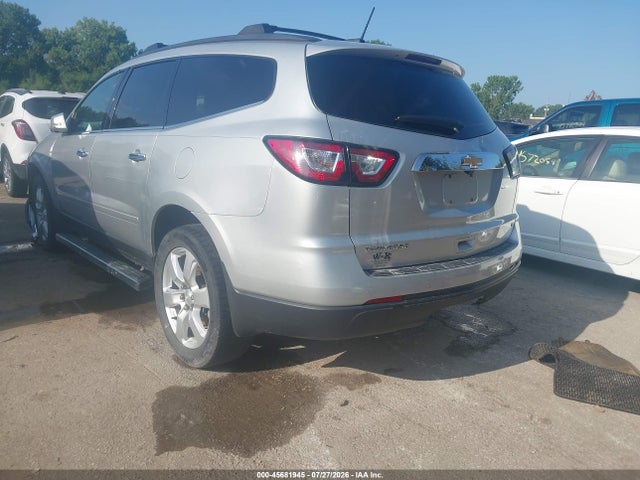 2017 Chevrolet Traverse Lt მანქანა იყიდება აუქციონზე, vin: 1GNKRGKD7HJ235600, აუქციონის ნომერი: 45681945