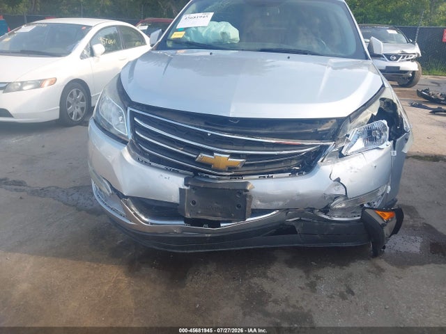 2017 Chevrolet Traverse Lt მანქანა იყიდება აუქციონზე, vin: 1GNKRGKD7HJ235600, აუქციონის ნომერი: 45681945