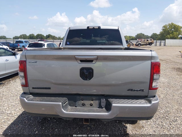 45681953 :رقم المزاد ، 3C6UR5DL8MG580339 vin ، 2021 Ram 2500 Big Horn  4x4 6'4 Box مزاد بيع