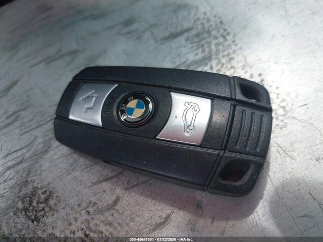 Продаж на аукціоні авто 2009 Bmw 328i, vin: WBAPH77509NM30741, номер лоту: 45681991