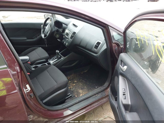 Продажа на аукционе авто 2018 Kia Forte Lx, vin: 3KPFK4A76JE201823, номер лота: 45681999