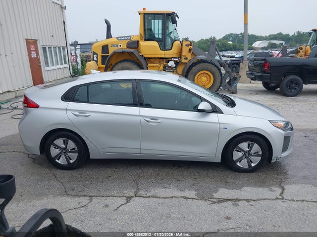 Продажа на аукционе авто 2019 Hyundai Ioniq Hybrid Blue, vin: KMHC65LC7KU107746, номер лота: 45682012