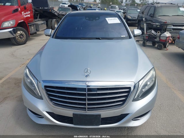 Mercedes-Benz S 550 2014 WDDUG8CB5EA055933 Image 6