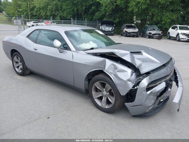 2016 Dodge Challenger Sxt მანქანა იყიდება აუქციონზე, vin: 2C3CDZAG3GH300109, აუქციონის ნომერი: 45682040