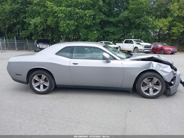 2016 Dodge Challenger Sxt მანქანა იყიდება აუქციონზე, vin: 2C3CDZAG3GH300109, აუქციონის ნომერი: 45682040