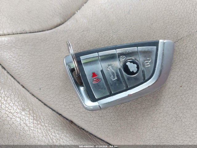 Продажа на аукционе авто 2015 Bmw 328i, vin: WBA3A5G57FNS83403, номер лота: 45682042