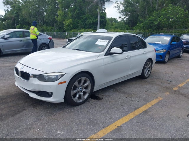 Продажа на аукционе авто 2015 Bmw 328i, vin: WBA3A5G57FNS83403, номер лота: 45682042