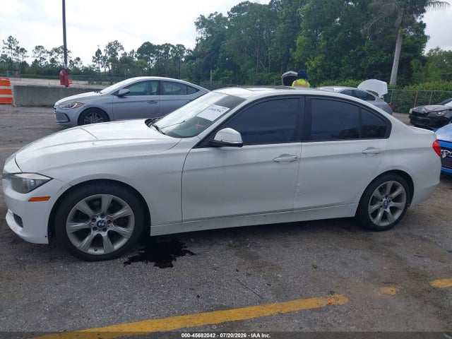 Продажа на аукционе авто 2015 Bmw 328i, vin: WBA3A5G57FNS83403, номер лота: 45682042