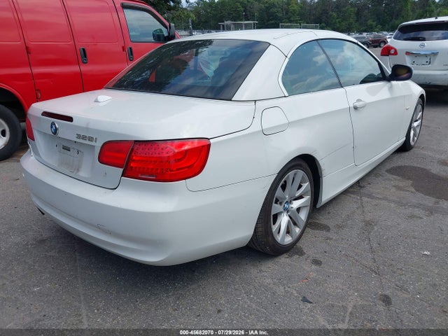 Продаж на аукціоні авто 2011 Bmw 328i, vin: WBADW7C58BE544670, номер лоту: 45682070