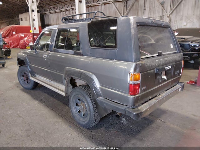 45682083 :رقم المزاد ، JT3RN63W8J0197744 vin ، 1988 Toyota 4runner Rn60 مزاد بيع