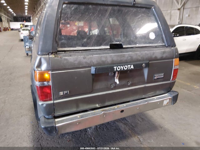 45682083 :رقم المزاد ، JT3RN63W8J0197744 vin ، 1988 Toyota 4runner Rn60 مزاد بيع