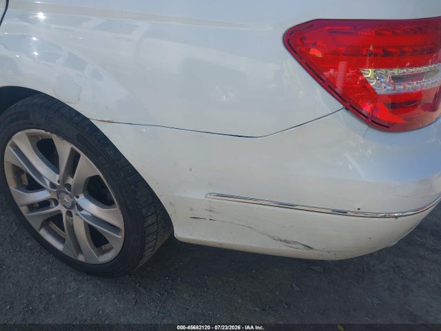 45682120 :رقم المزاد ، WDDGF8AB8DR290460 vin ، 2013 Mercedes-benz C 300 Luxury 4matic مزاد بيع