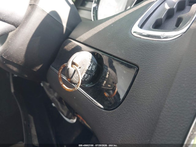 Продаж на аукціоні авто 2019 Dodge Grand Caravan Sxt 35th Anniversary Edition, vin: 2C4RDGCG2KR766186, номер лоту: 45682188