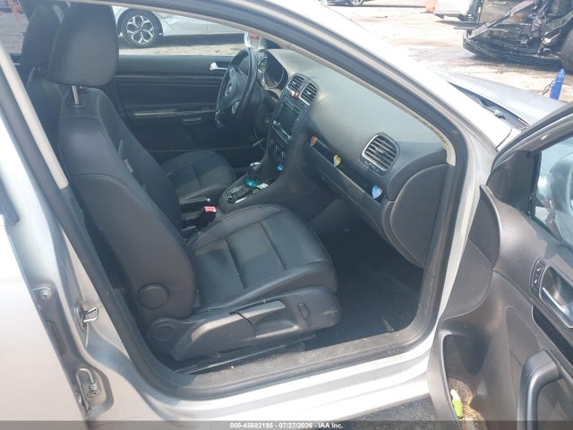 45682195 :رقم المزاد ، 3VWPL7AJ9BM711876 vin ، 2011 Volkswagen Jetta Sportwagen 2.0l Tdi مزاد بيع