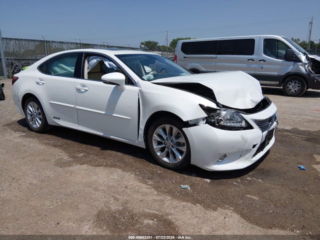 2013 Lexus Es 300h მანქანა იყიდება აუქციონზე, vin: JTHBW1GGXD2006932, აუქციონის ნომერი: 45682201