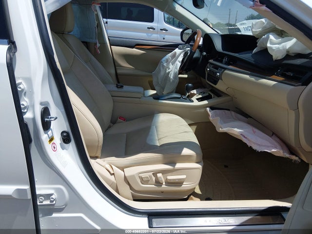 2013 Lexus Es 300h მანქანა იყიდება აუქციონზე, vin: JTHBW1GGXD2006932, აუქციონის ნომერი: 45682201