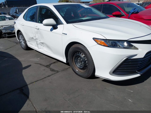 Toyota Camry Le Hybrid 2021 4T1C31AK7MU550445 main image