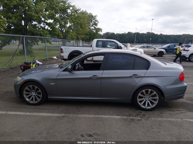 45682218 :رقم المزاد ، WBAPH7C51BE679495 vin ، 2011 Bmw 328i مزاد بيع