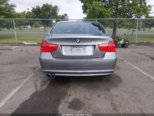 45682218 :رقم المزاد ، WBAPH7C51BE679495 vin ، 2011 Bmw 328i مزاد بيع