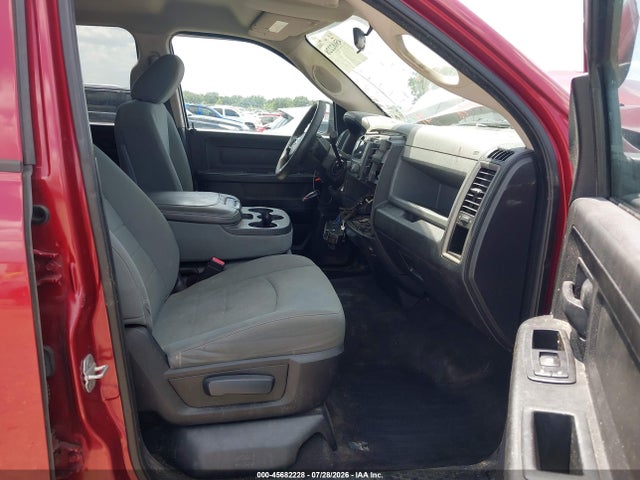 2013 Ram 1500 Tradesman მანქანა იყიდება აუქციონზე, vin: 1C6RR6FPXDS529798, აუქციონის ნომერი: 45682228