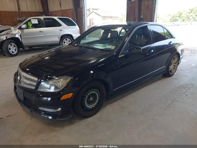 Aukcja sprzedaży 2012 Mercedes-benz C 300 Sport 4matic, vin: WDDGF8BB8CA616687, numer aukcji: 45682237