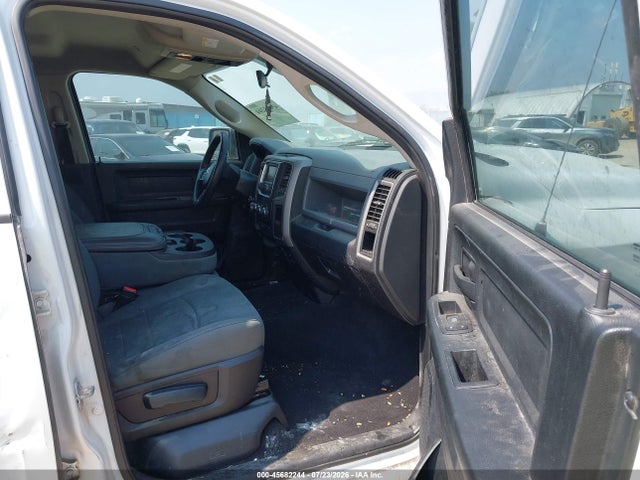 Aukcja sprzedaży 2017 Ram 1500 Express  4x4 6'4 Box, vin: 1C6RR7FT5HS587875, numer aukcji: 45682244