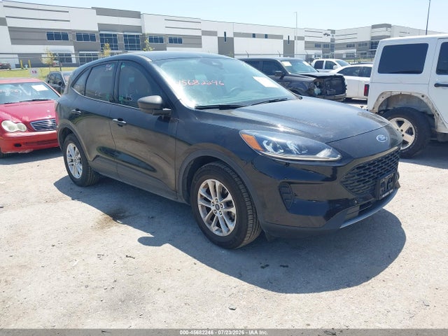 2022 Ford Escape S მანქანა იყიდება აუქციონზე, vin: 1FMCU0F62NUB21542, აუქციონის ნომერი: 45682246