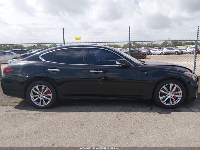 45682260 :رقم المزاد ، JN1BY1AP1HM740604 vin ، 2017 Infiniti Q70 3.7 مزاد بيع