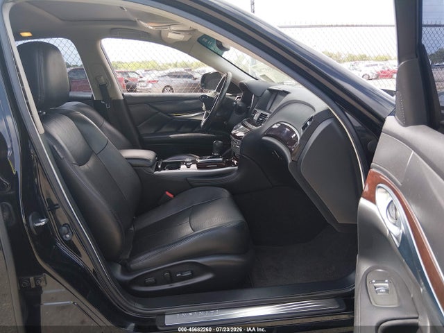 45682260 :رقم المزاد ، JN1BY1AP1HM740604 vin ، 2017 Infiniti Q70 3.7 مزاد بيع