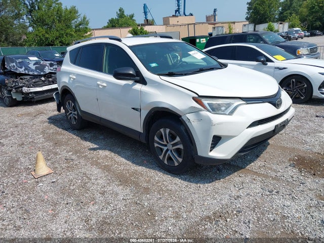 Aukcja sprzedaży 2017 Toyota Rav4 Le, vin: JTMZFREV7HJ709349, numer aukcji: 45682261